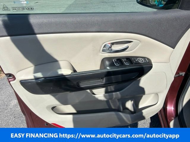 Used 2015 Kia Sedona EX FWD image 6