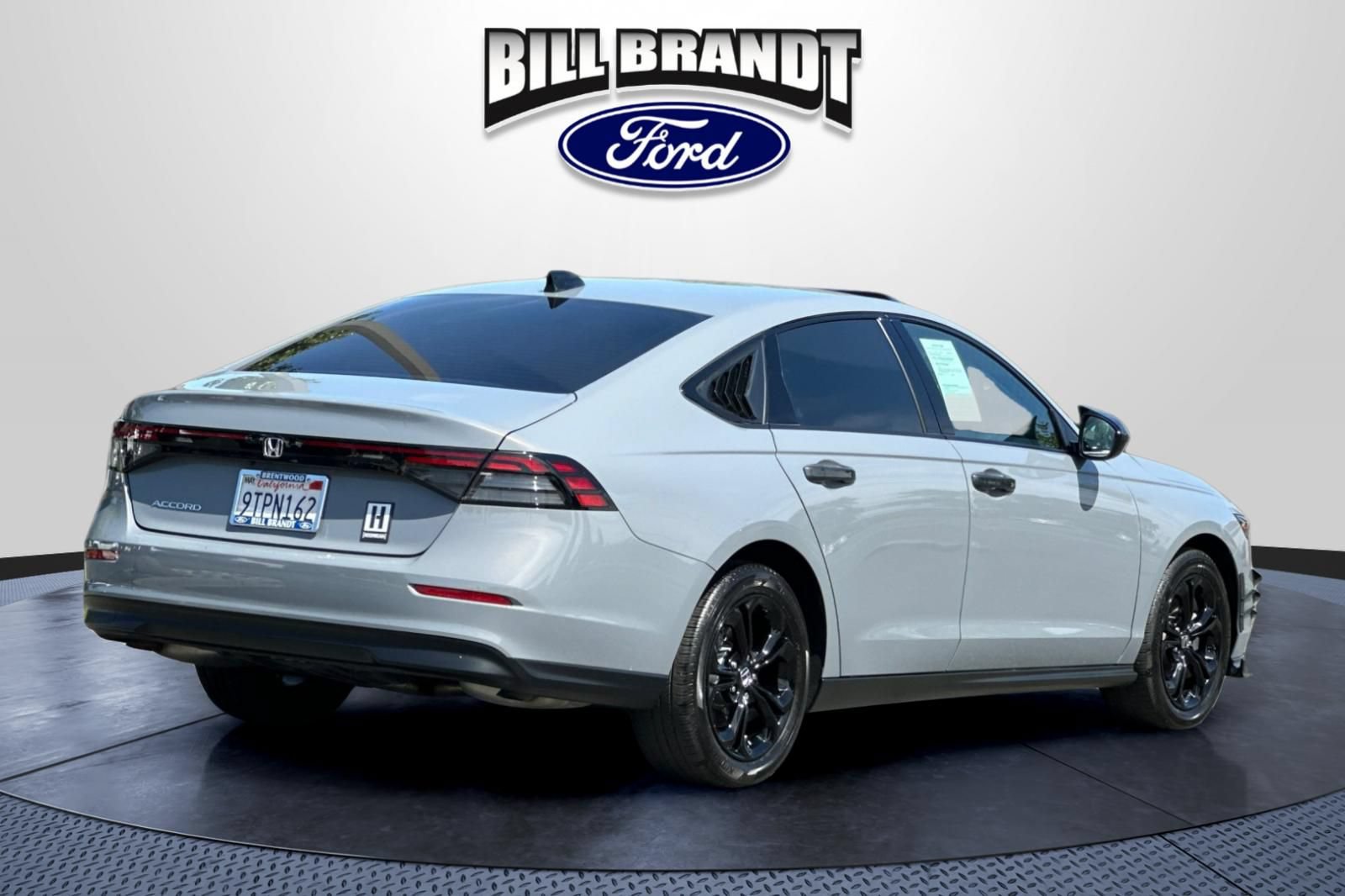 Used 2025 Honda Accord SE image 3