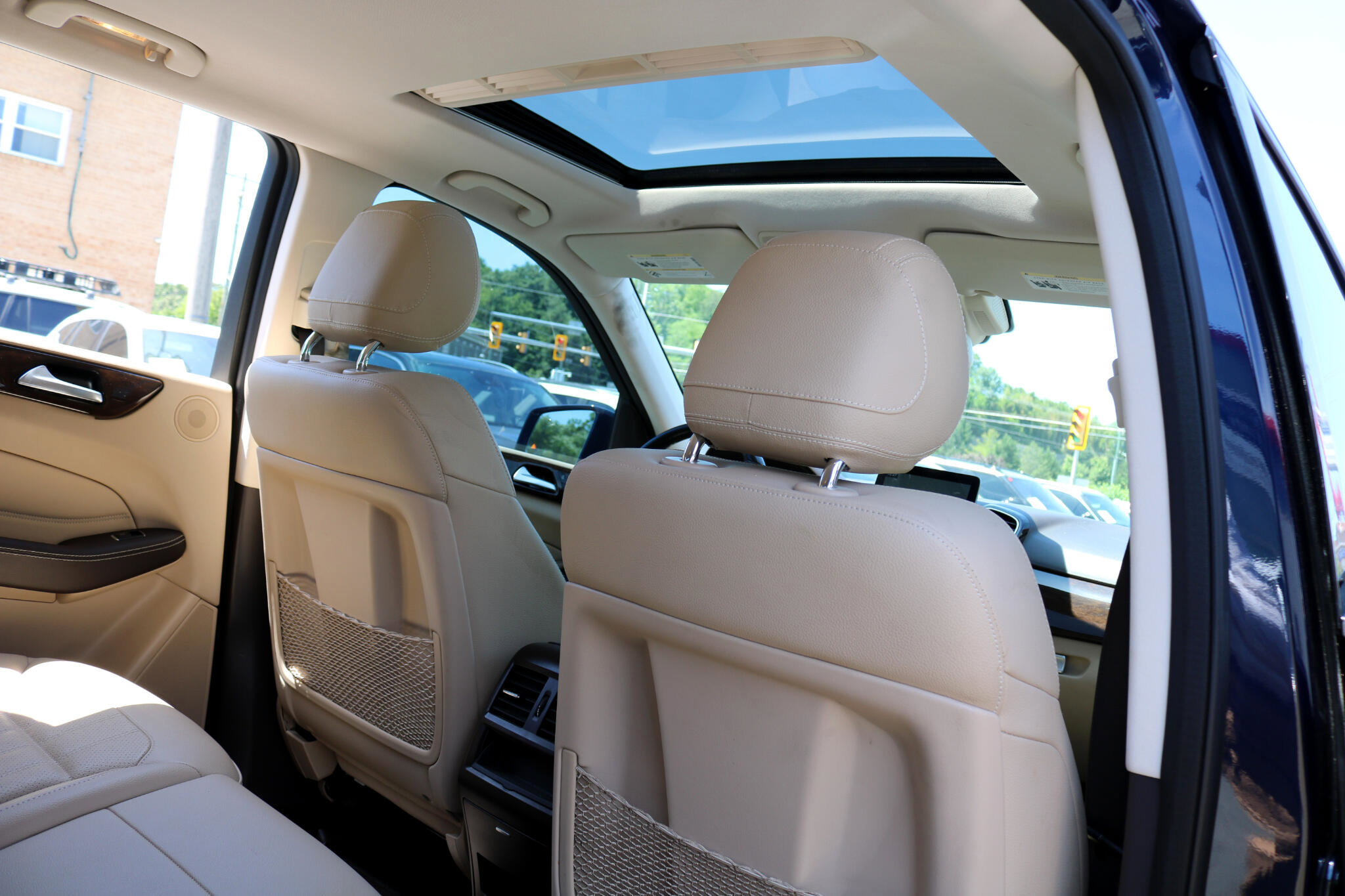 Used 2016 Mercedes-Benz GLE 350 RWD 4dr GLE 350 w/ Premium Package image 96