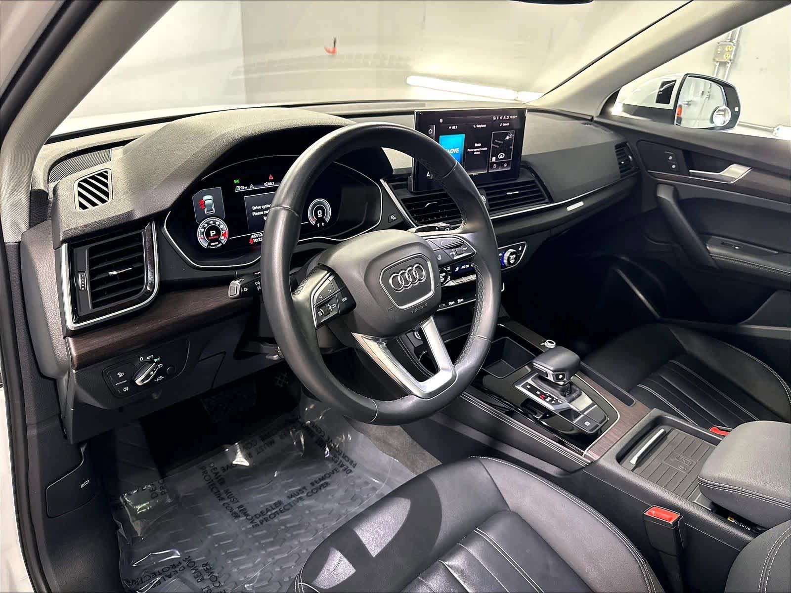Used 2021 Audi Q5 2.0T Premium Plus w/ Premium Plus Package AWD/4WD image 15