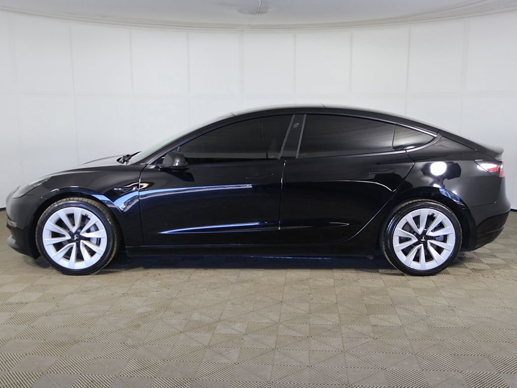 Used 2023 Tesla Model 3 Standard Range RWD image 14