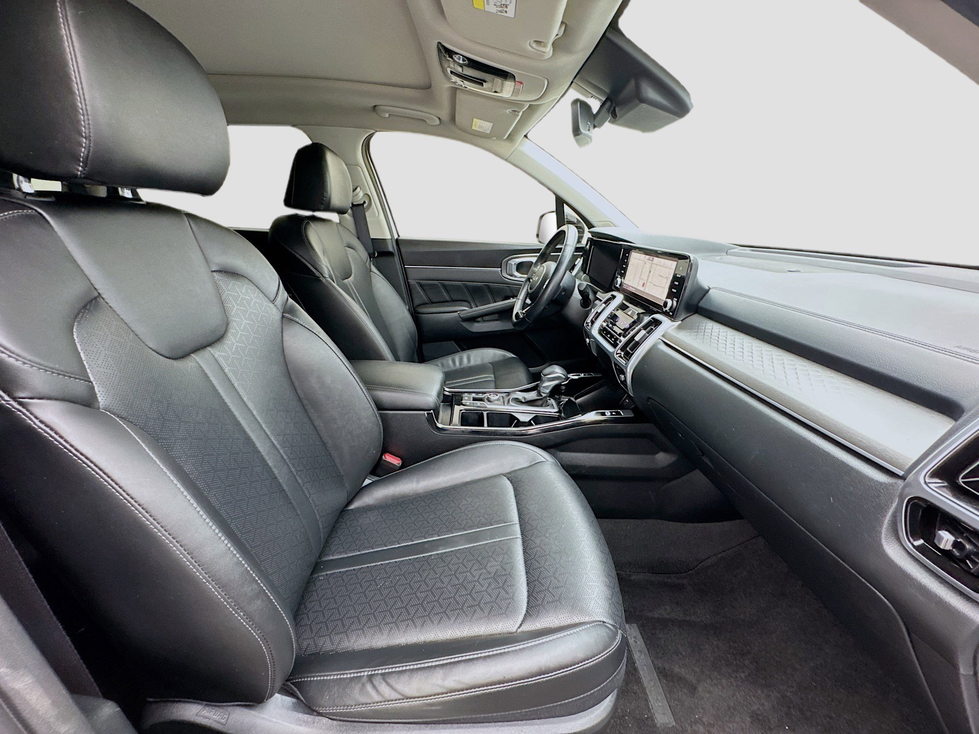 Used 2023 Kia Sorento SX image 21