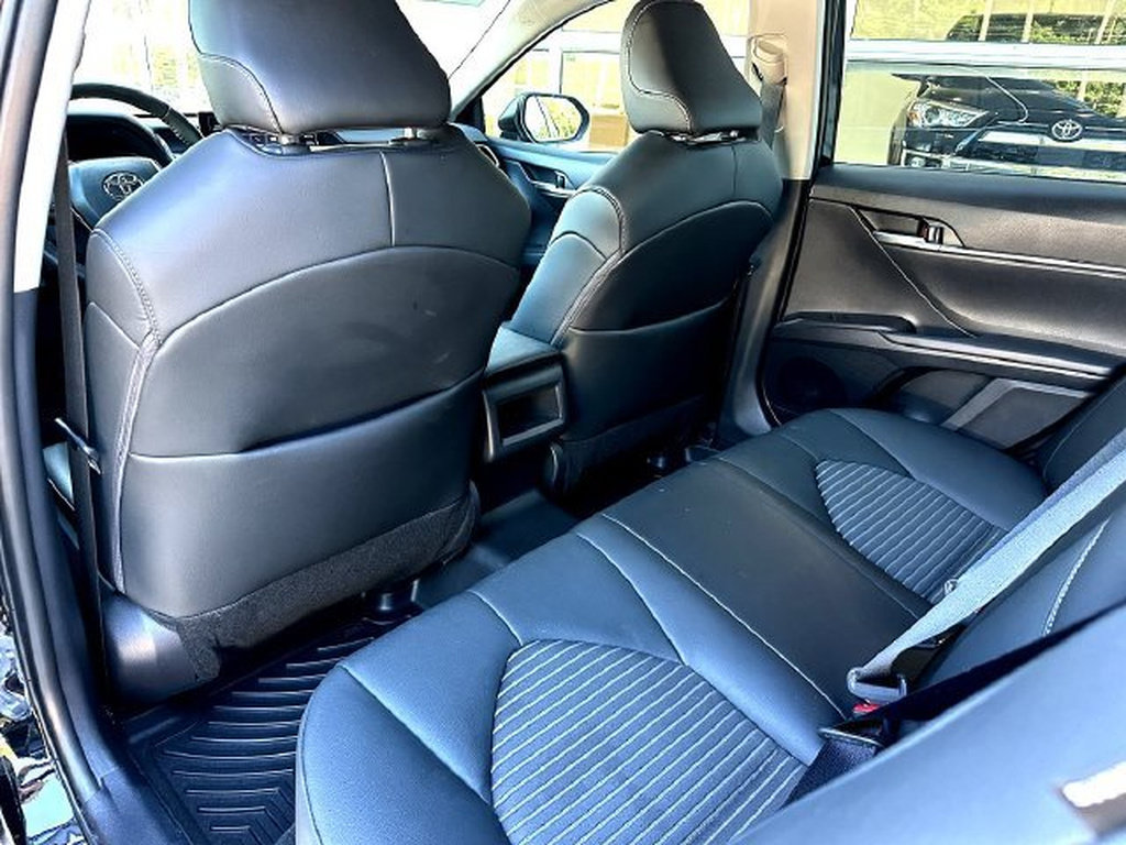 Certified 2024 Toyota Camry SE FWD image 18