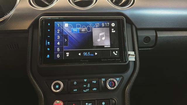 Used 2018 Ford Mustang GT image 14