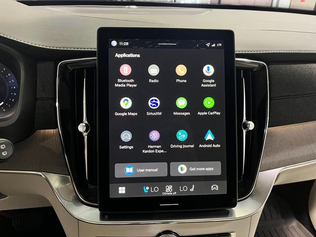 Used 2026 Volvo XC90 B6 Ultra w/ Protection Package image 21