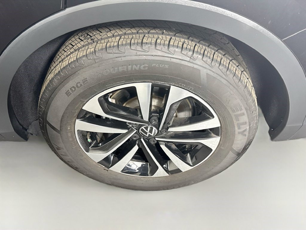 Used 2024 Volkswagen Tiguan S FWD image 36