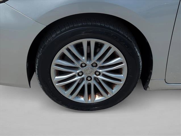 Used 2016 Lexus ES 350 w/ Premium Package w/Wood Trim FWD image 9