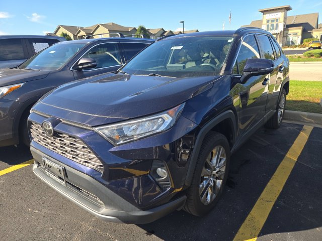 Certified 2021 Toyota RAV4 Limited w/ Limited Grade Weather Package AWD/4WD image 3