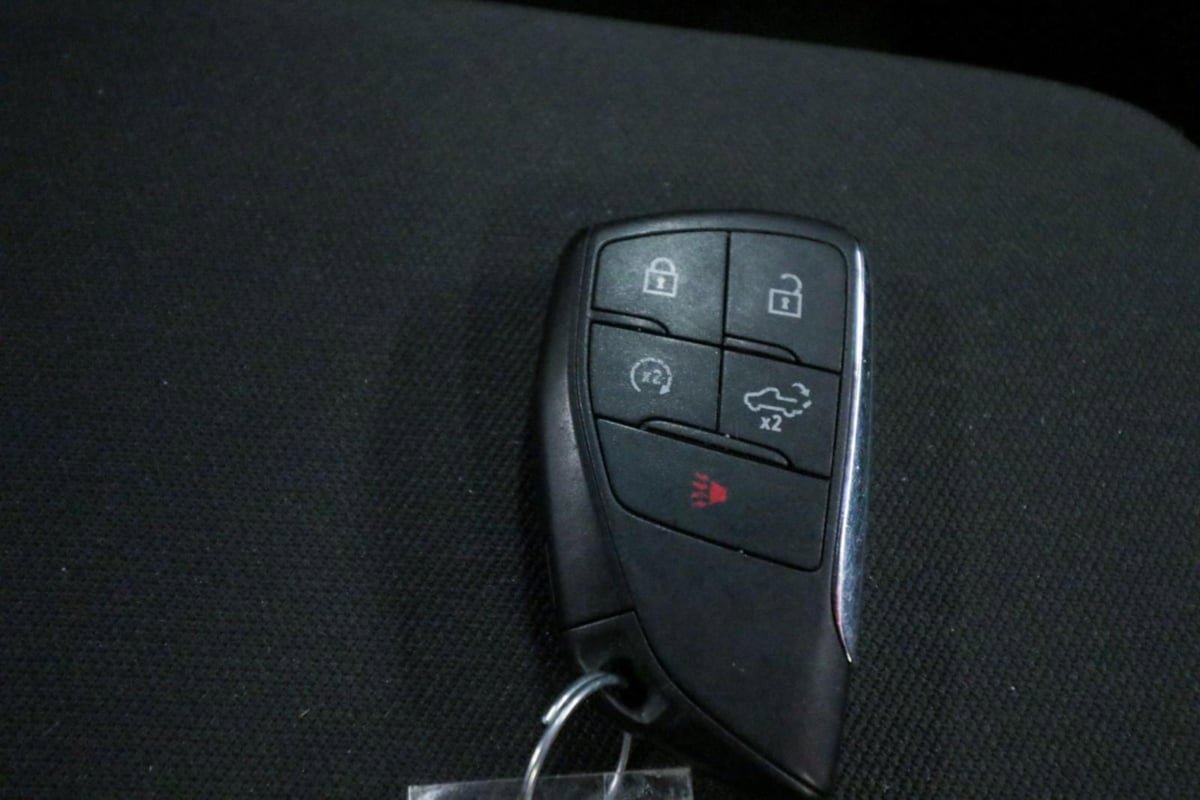 Used 2022 Chevrolet Silverado 1500 Custom RWD image 21