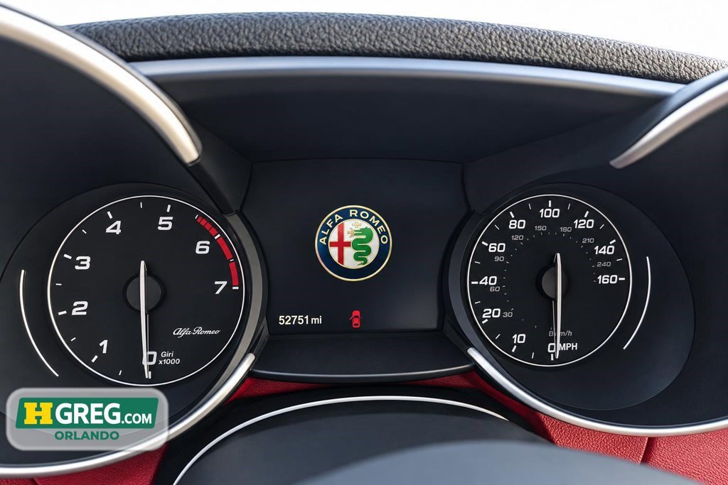 Used 2020 Alfa Romeo Giulia Ti AWD/4WD image 15