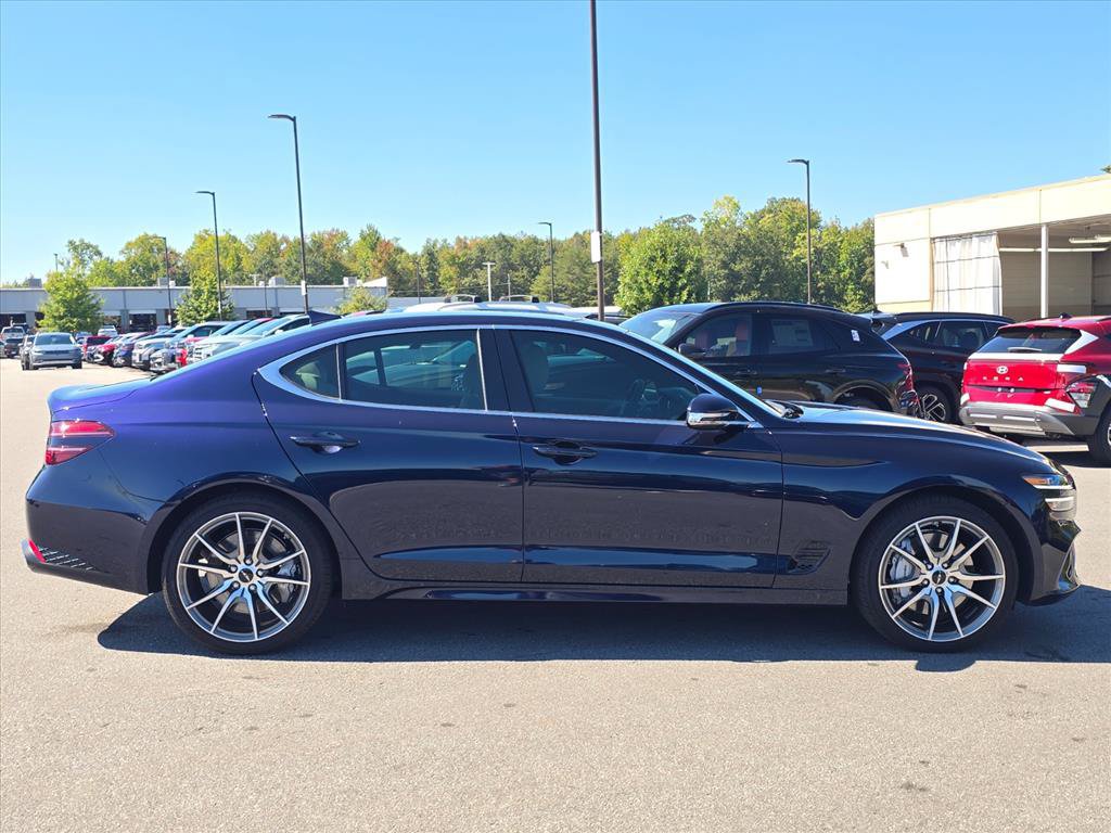 Used 2026 Genesis G70 2.5T RWD image 2