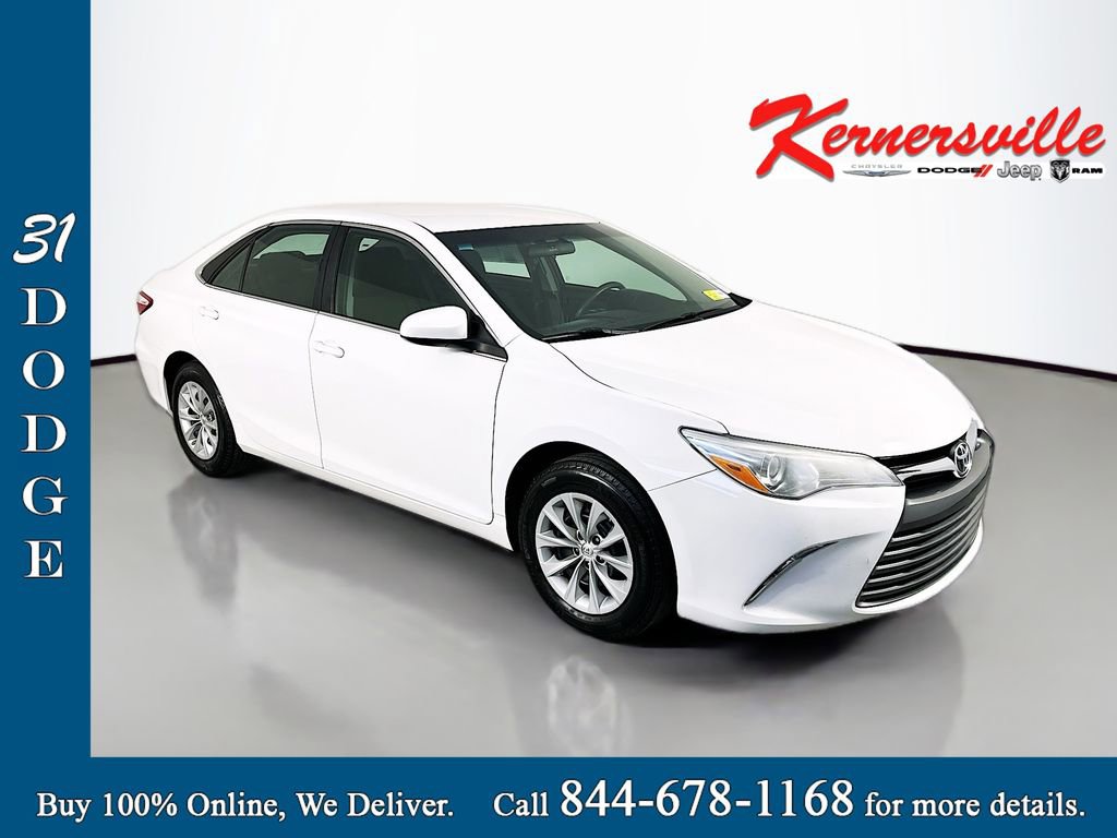 Used 2015 Toyota Camry LE FWD image 1