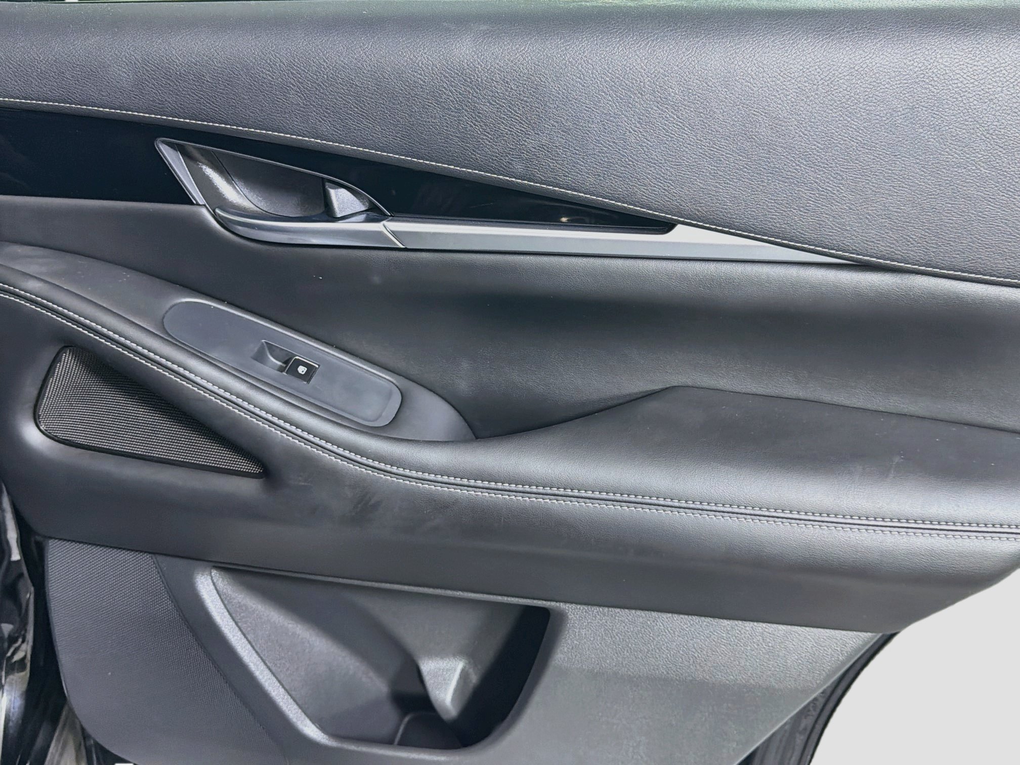 Used 2023 INFINITI QX60 Pure FWD image 31