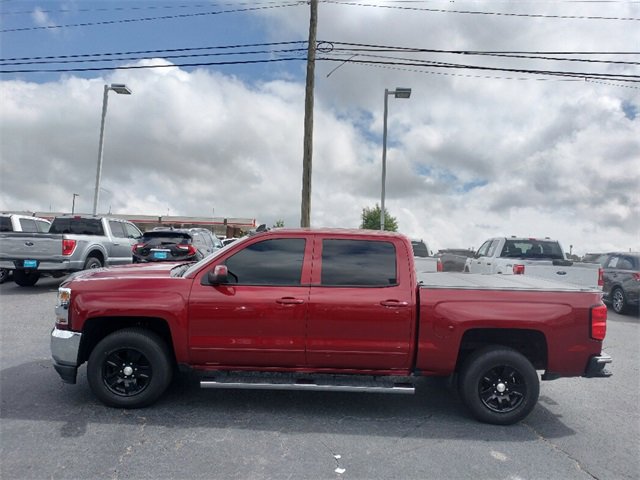 Used 2018 Chevrolet Silverado 1500 LT w/ All Star Edition image 4