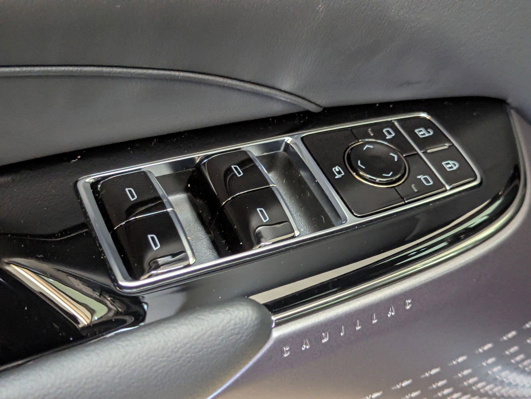 New 2026 Cadillac Lyriq Sport image 24