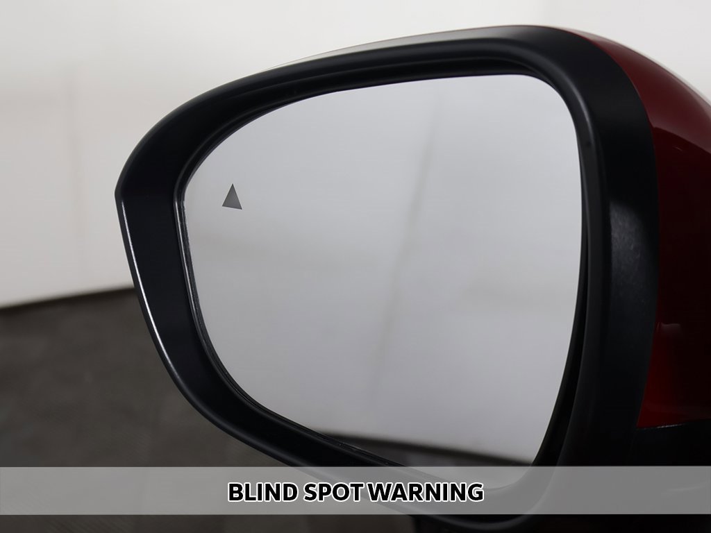 New 2025 Mitsubishi Outlander SE image 7