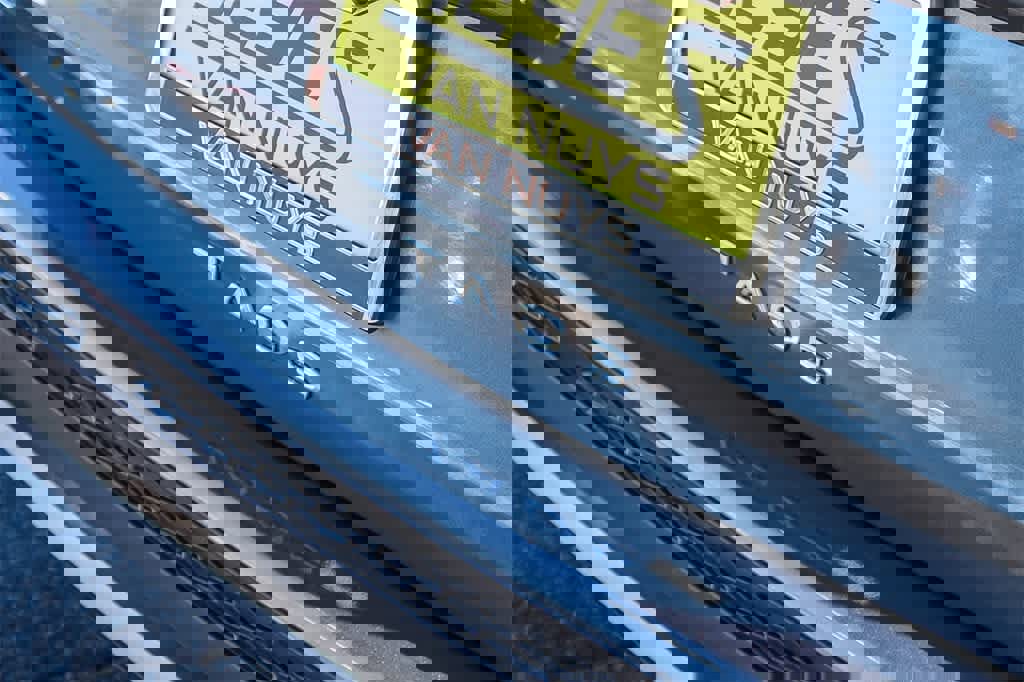 Used 2024 Volkswagen Taos SE image 12