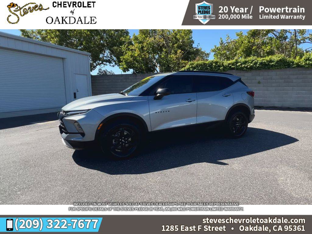 Used 2023 Chevrolet Blazer LT w/ Midnight/Sport Edition FWD image 6