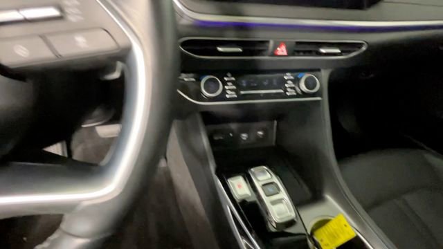 Used 2023 Hyundai Sonata Limited FWD image 32