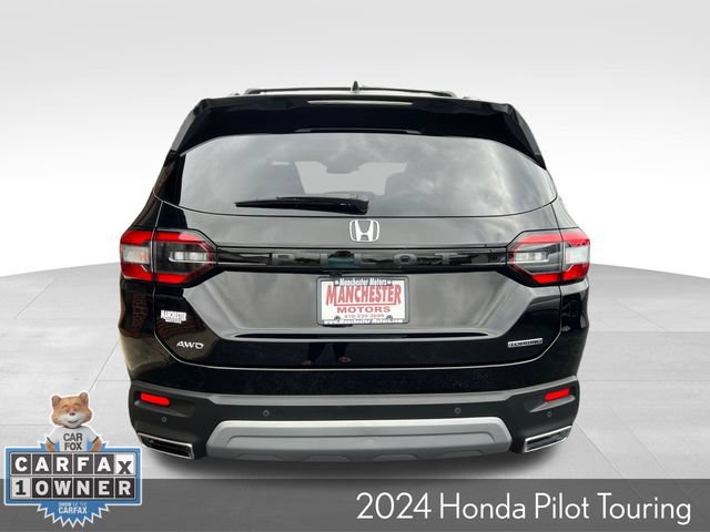 Used 2024 Honda Pilot Touring image 7