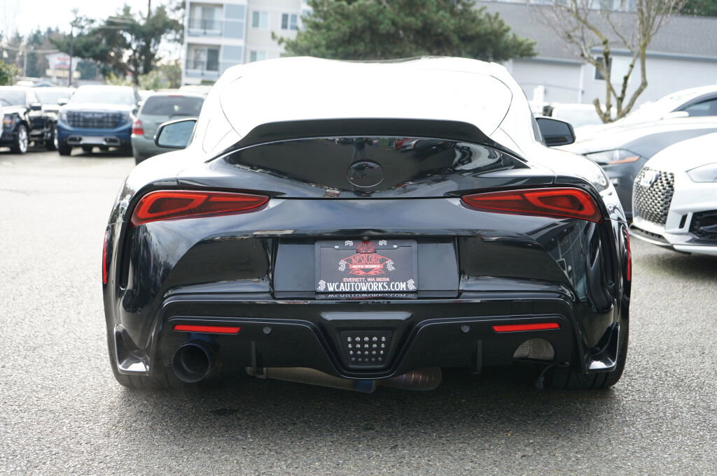Used 2020 Toyota Supra Premium image 4