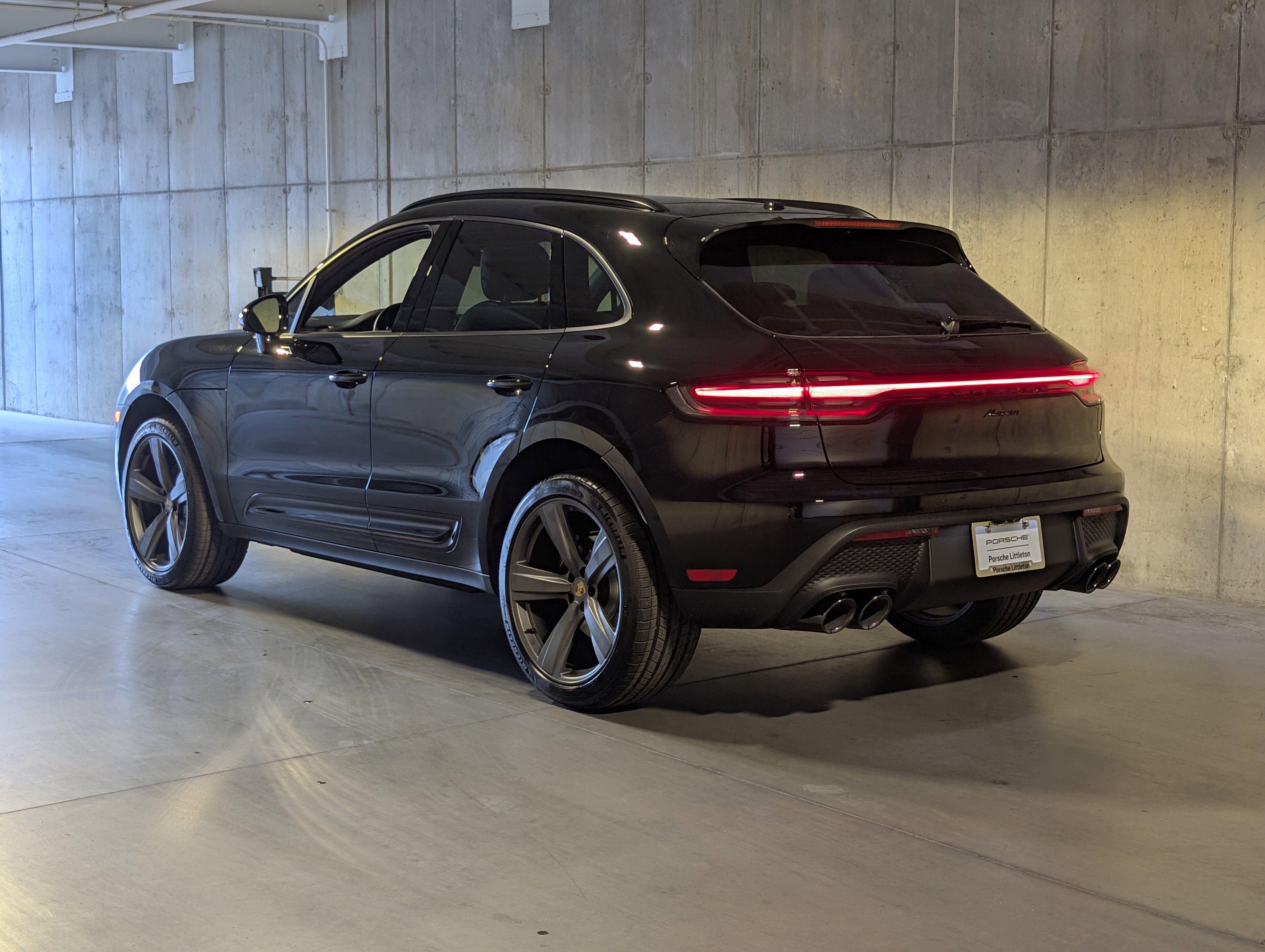 New 2026 Porsche Macan image 3