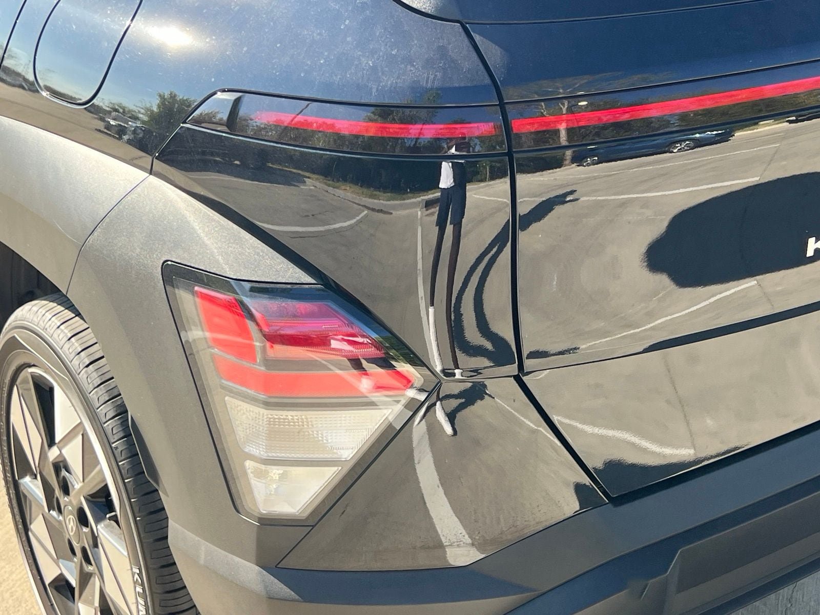 Certified 2024 Hyundai Kona SEL AWD/4WD image 12
