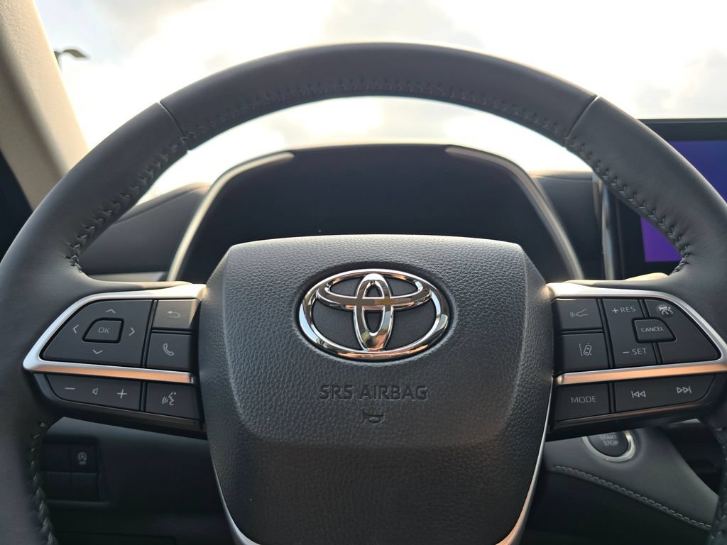 New 2026 Toyota Highlander XLE AWD/4WD image 21