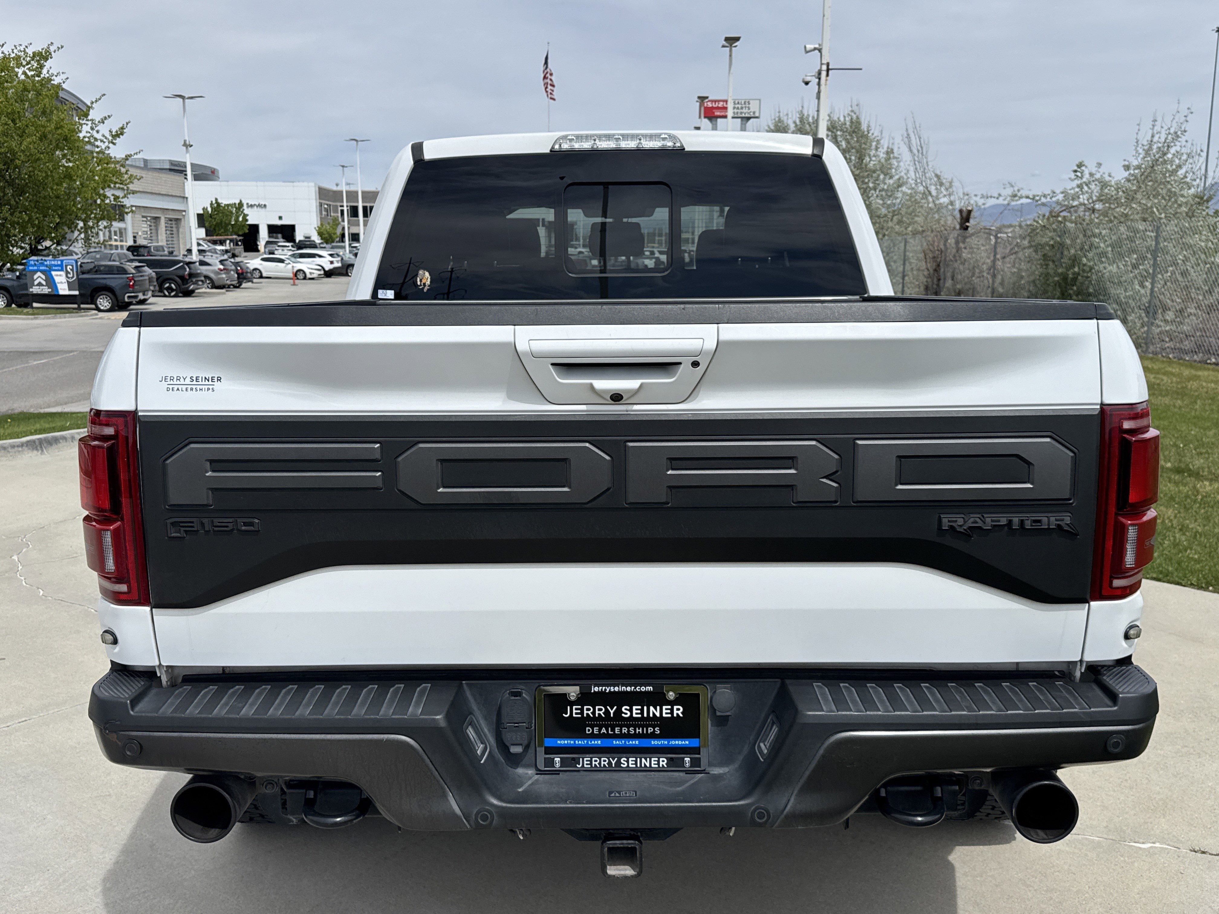 Used 2019 Ford F150 Raptor w/ Equipment Group 802A Luxury AWD/4WD image 4