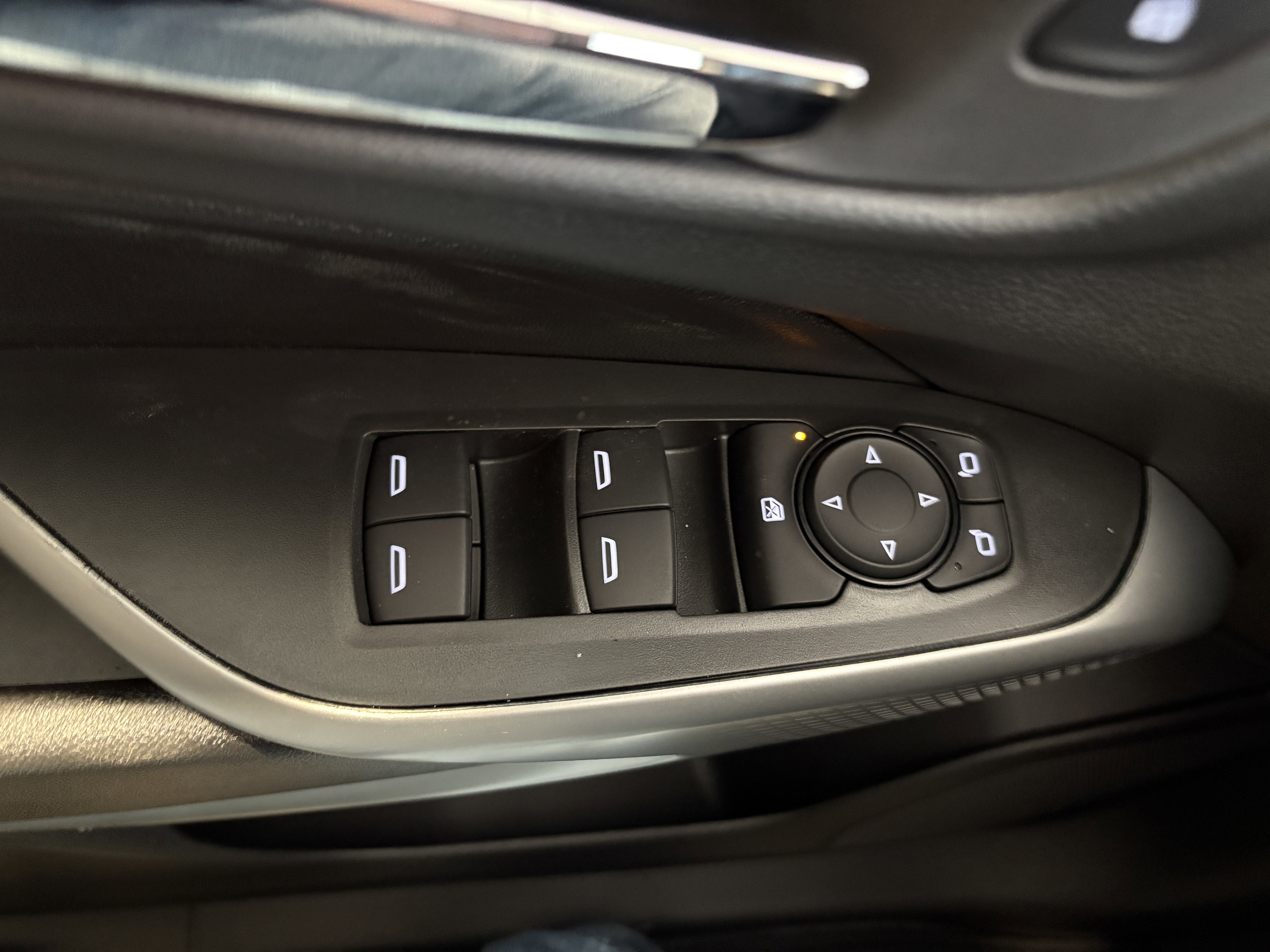 New 2026 Chevrolet Trax RS w/ Driver Confidence Package image 10