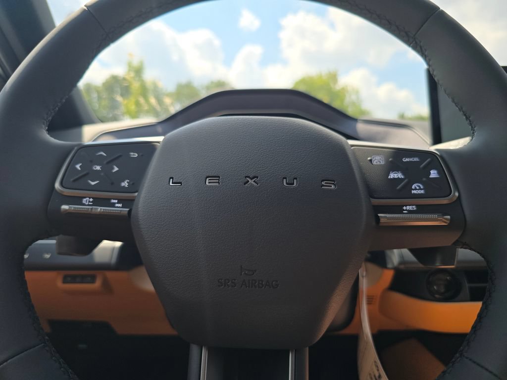 New 2026 Lexus ES 500e AWD/4WD image 28