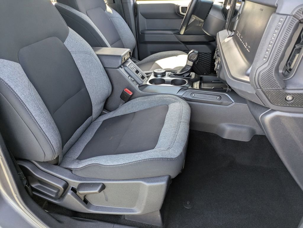 Used 2025 Ford Bronco Big Bend image 29
