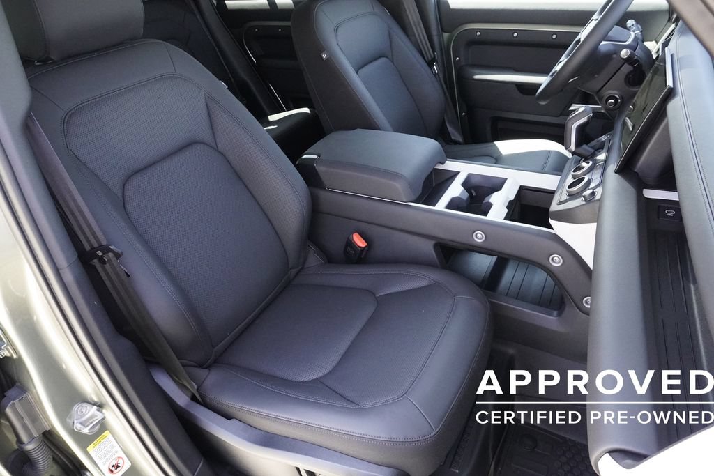 Used 2025 Land Rover Defender 110 S AWD/4WD image 24