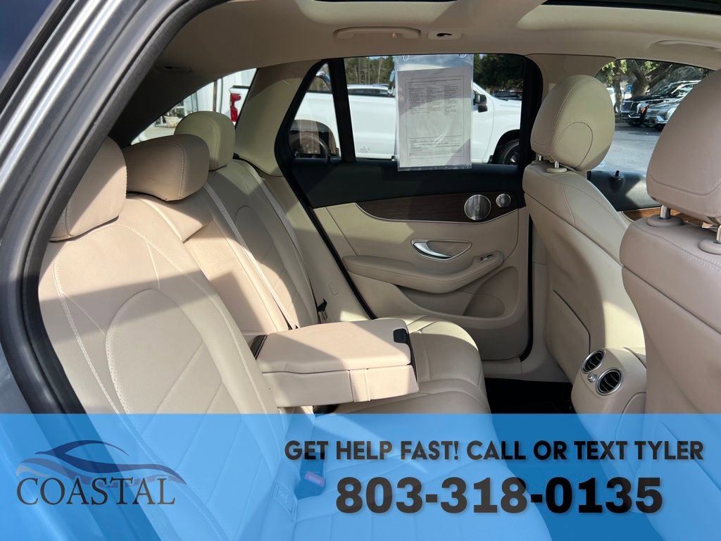 Used 2020 Mercedes-Benz GLC 300 4MATIC image 27
