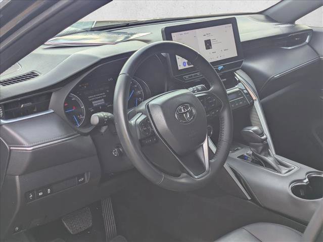 Used 2023 Toyota Venza Nightshade AWD/4WD image 10