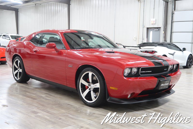 Used 2011 Dodge Challenger SRT8 RWD image 8