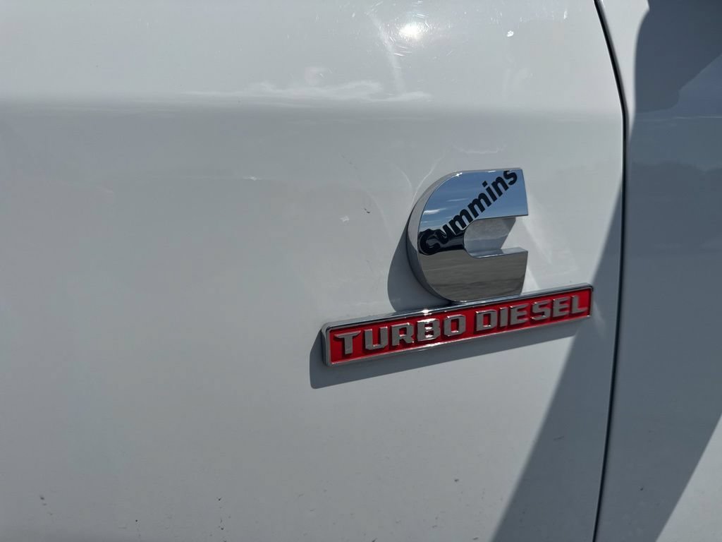 Used 2026 RAM 2500 Laramie AWD/4WD image 38