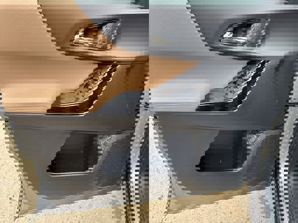 New 2026 Chevrolet Equinox ACTIV image 18