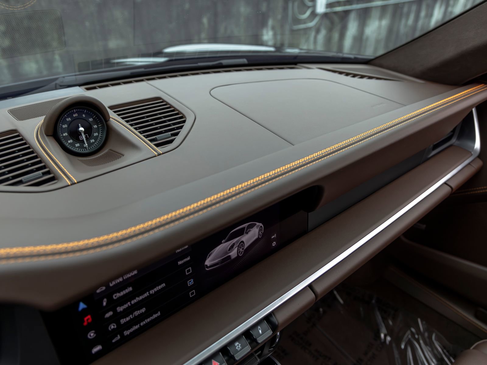 Certified 2025 Porsche 911 Carrera S RWD image 37