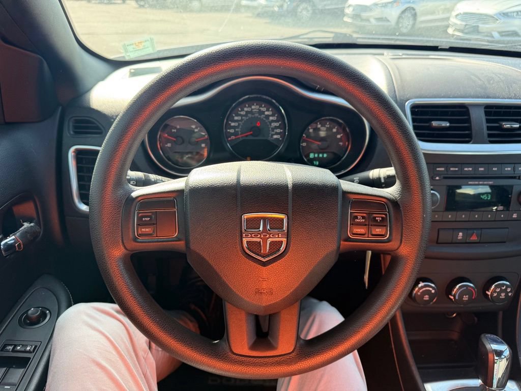 Used 2013 Dodge Avenger SE FWD image 21