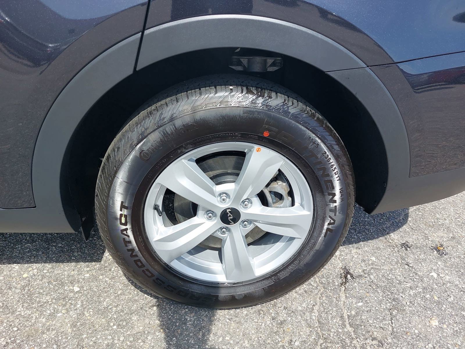 New 2026 Kia Sorento LX FWD image 31