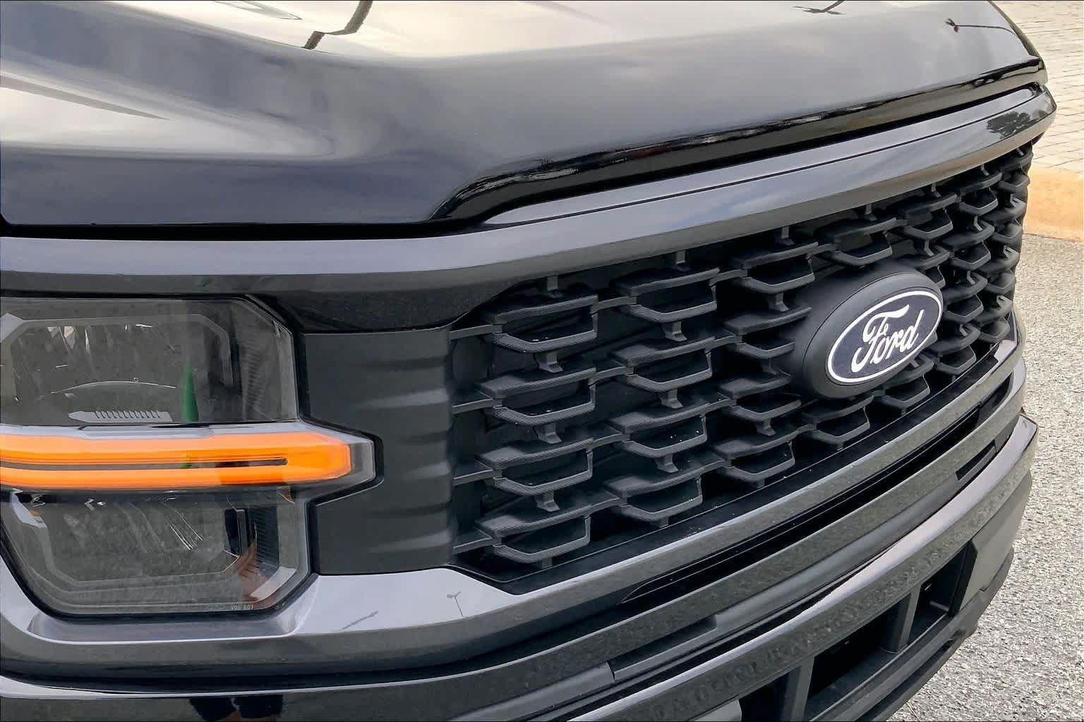 Used 2025 Ford F150 STX w/ Equipment Group 200A AWD/4WD image 72