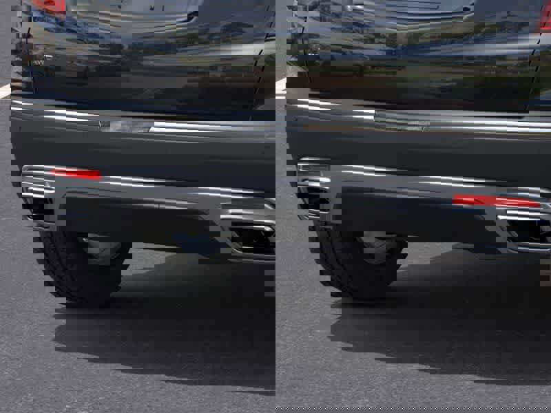 New 2025 Cadillac XT5 Premium Luxury w/ LPO, Floor Liner Package image 14