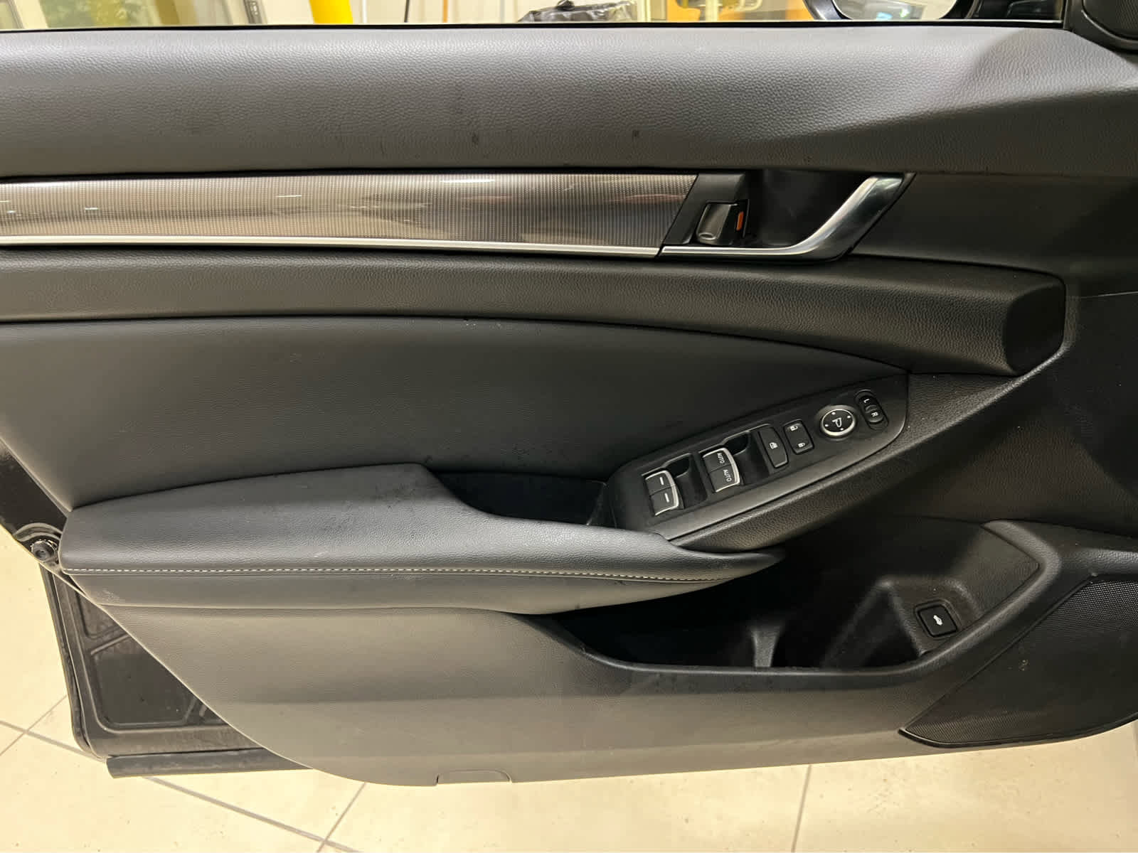 Certified 2022 Honda Accord Sport image 9