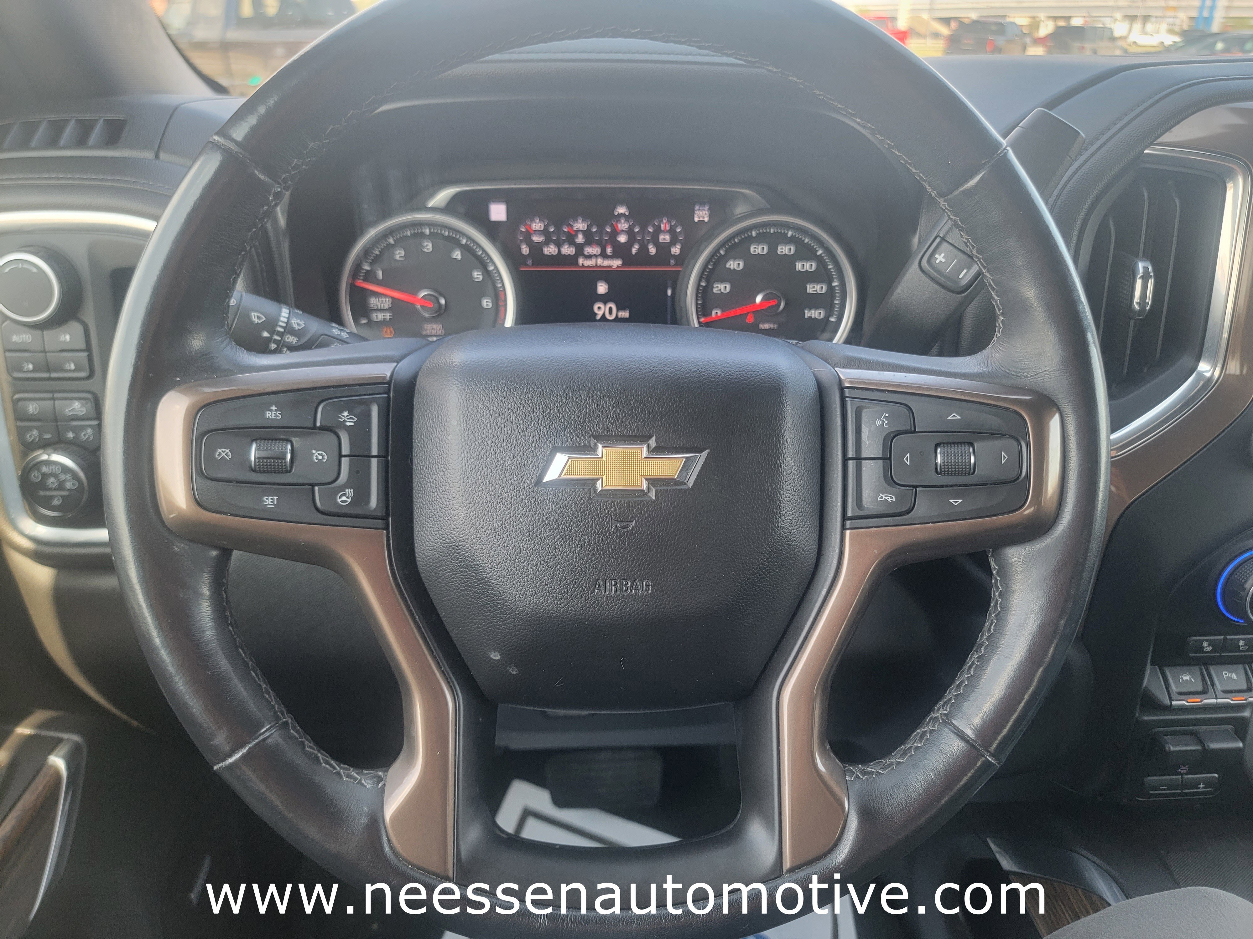 Used 2019 Chevrolet Silverado 1500 High Country w/ Technology Package image 18
