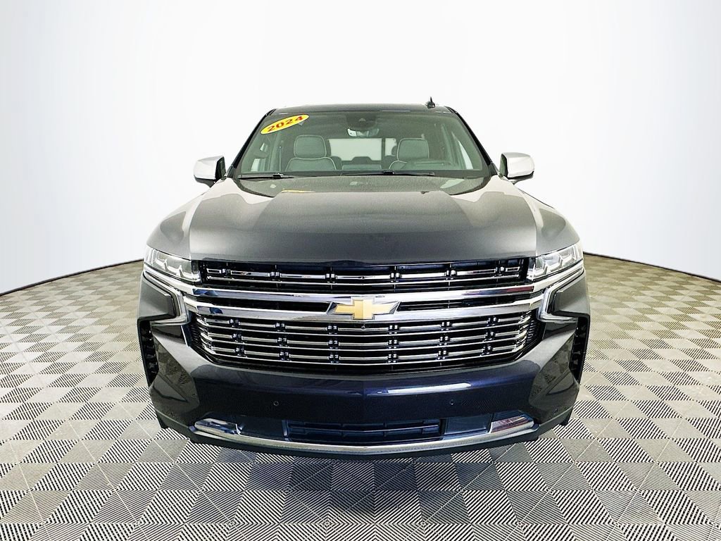 Used 2024 Chevrolet Tahoe Premier AWD/4WD image 4