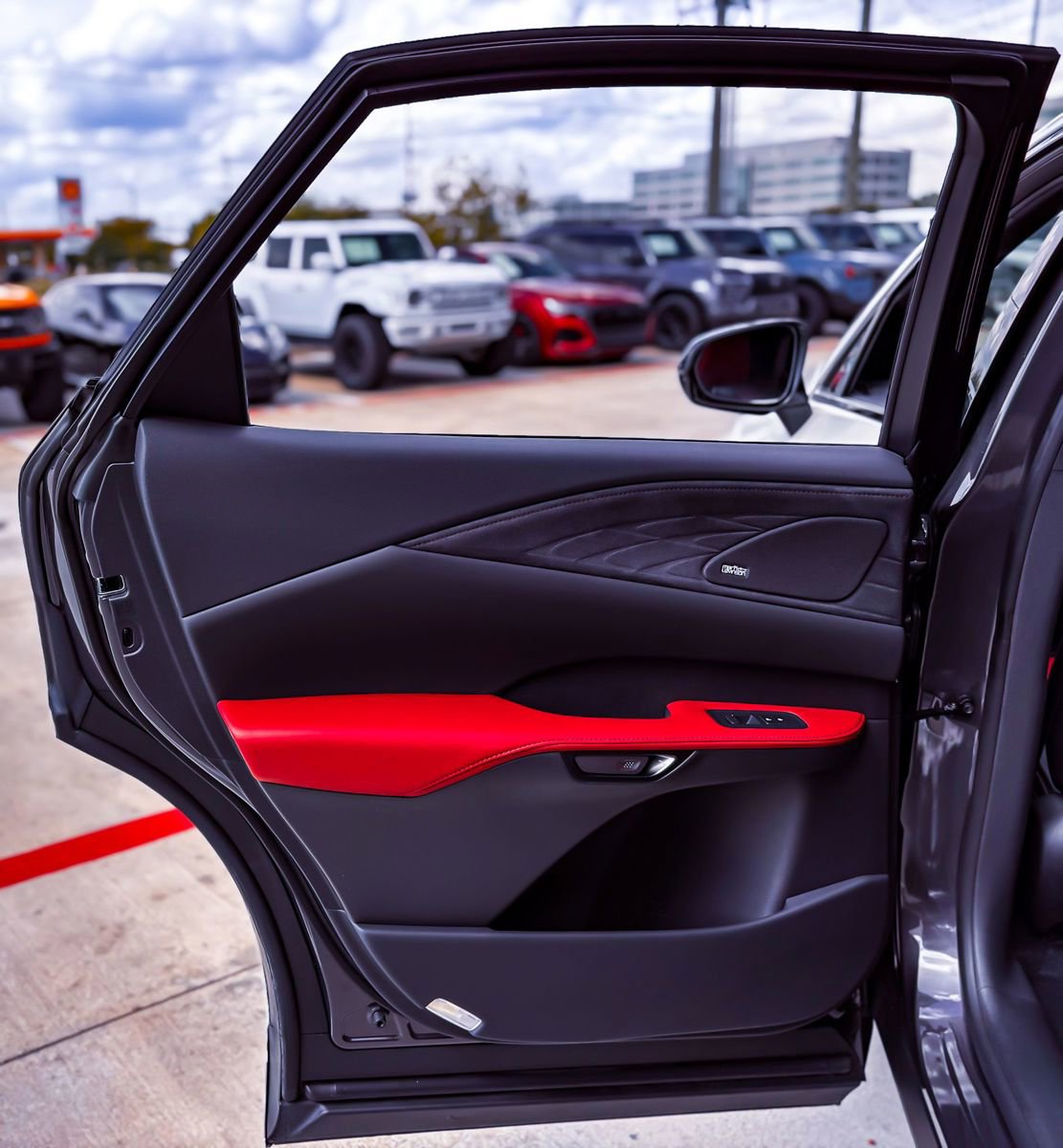 Used 2024 Lexus RX 500h F Sport image 18