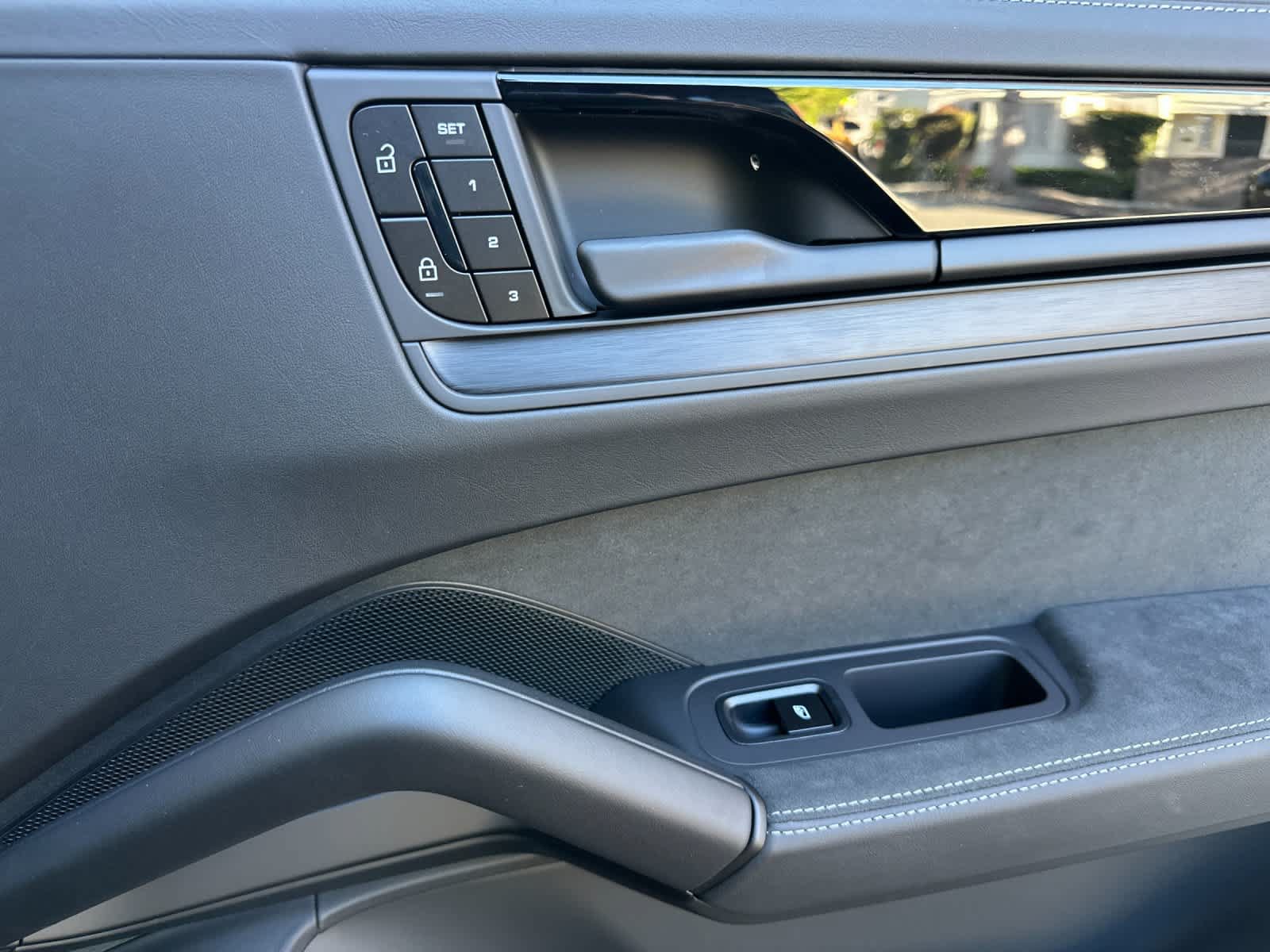 New 2026 Porsche Cayenne GTS AWD/4WD image 19