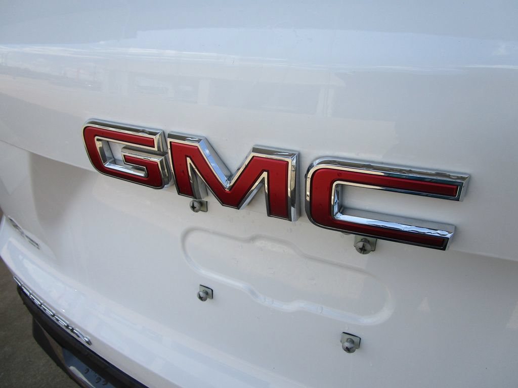 Used 2026 GMC Terrain Elevation w/ Elevation Premium Package FWD image 14