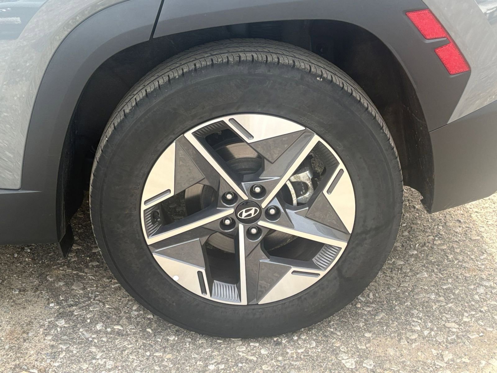 Used 2025 Hyundai Tucson SEL FWD image 28